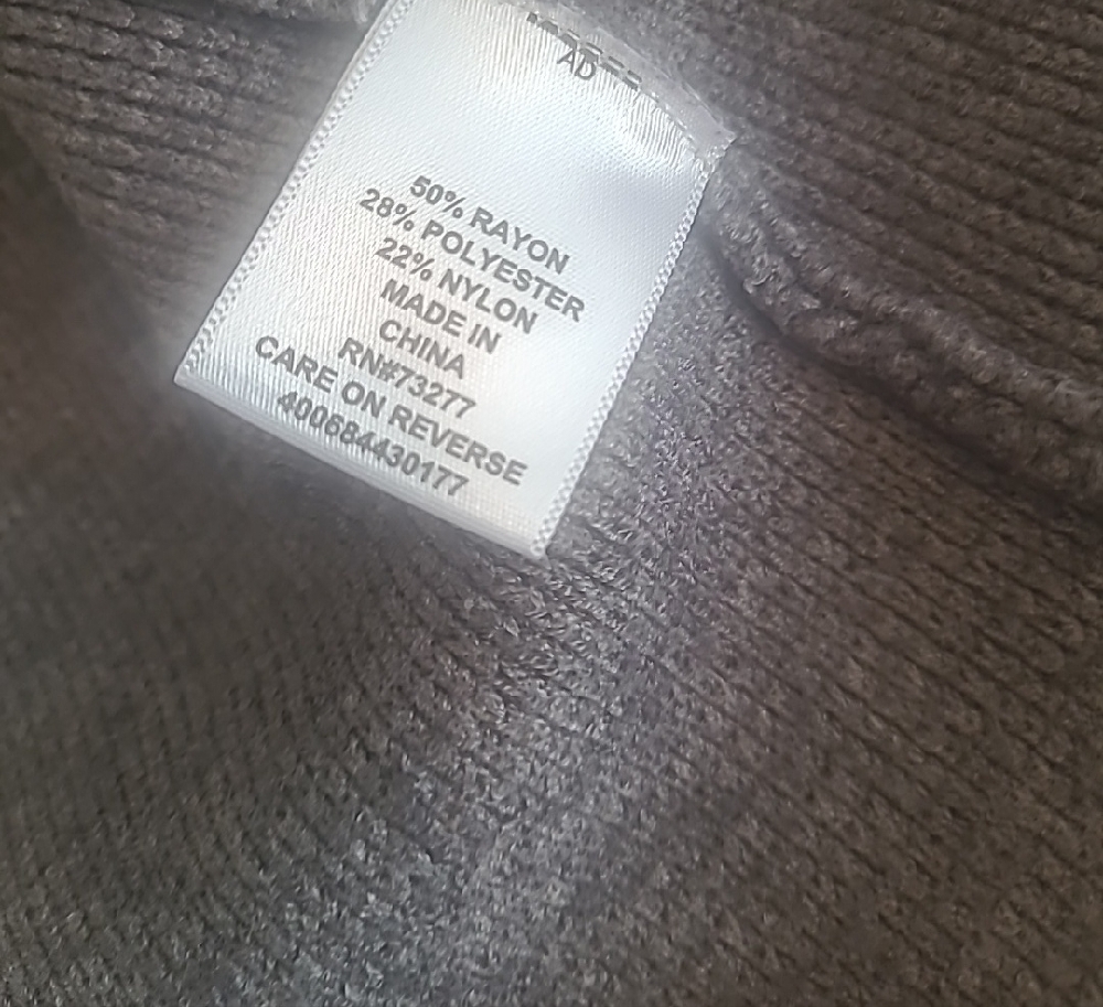 Cropped Cardigan - Picture 9 of 9